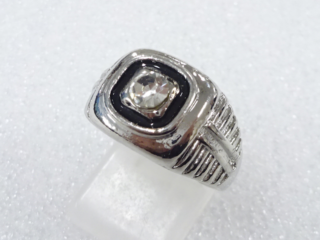 Japanese Kimono / Antique Accessories Metal